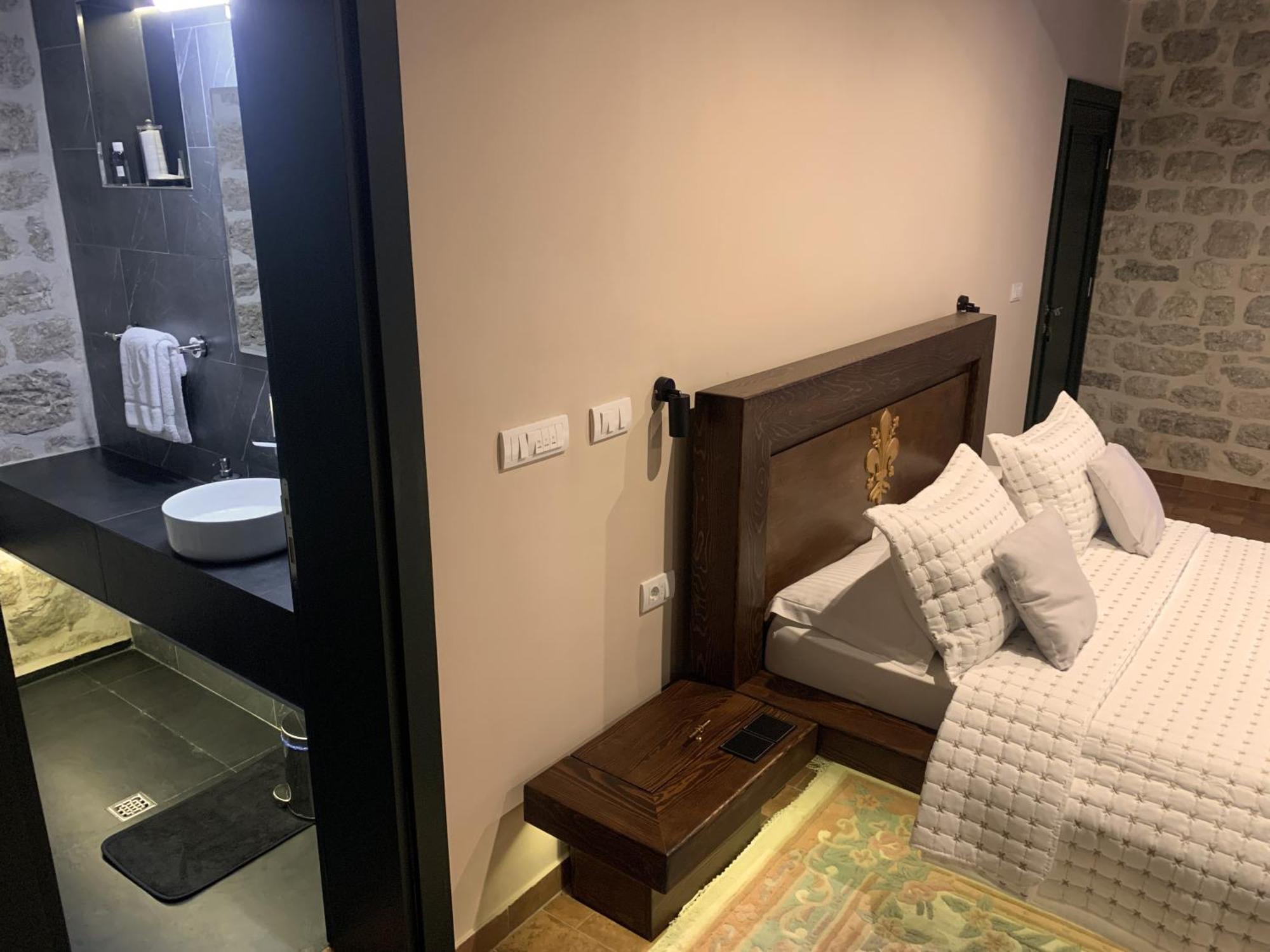 Kazin Supreme Hotel Kotor Kültér fotó