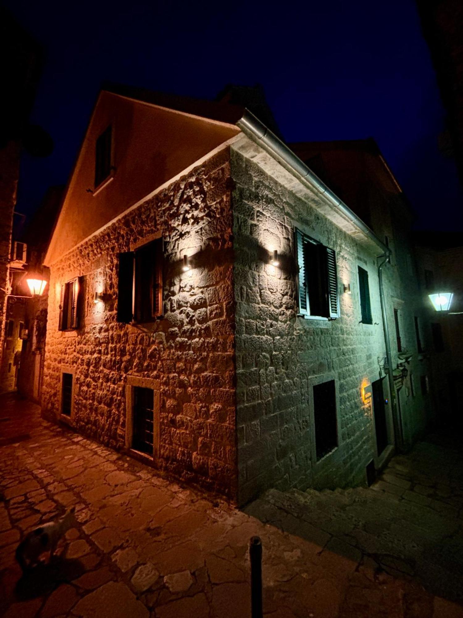 Kazin Supreme Hotel Kotor Kültér fotó